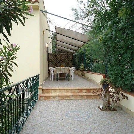Narciso Apartment